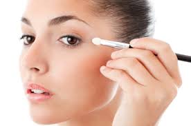 KONTAKTNE LEĆE I MAKE UP